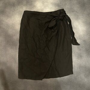 100% Linen Black Wrap Skirt Saks Fifth Avenue Medium